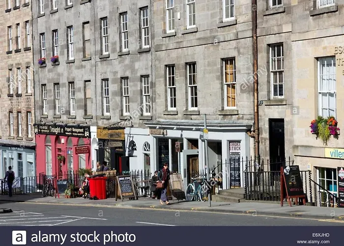 Joivy Bright Flat With Workspace In New Town