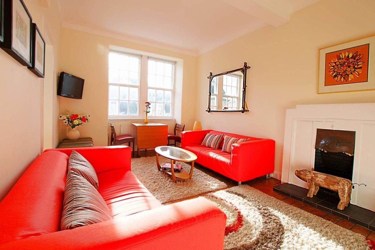 Joivy Bright Flat With Workspace In New Town Appartamento