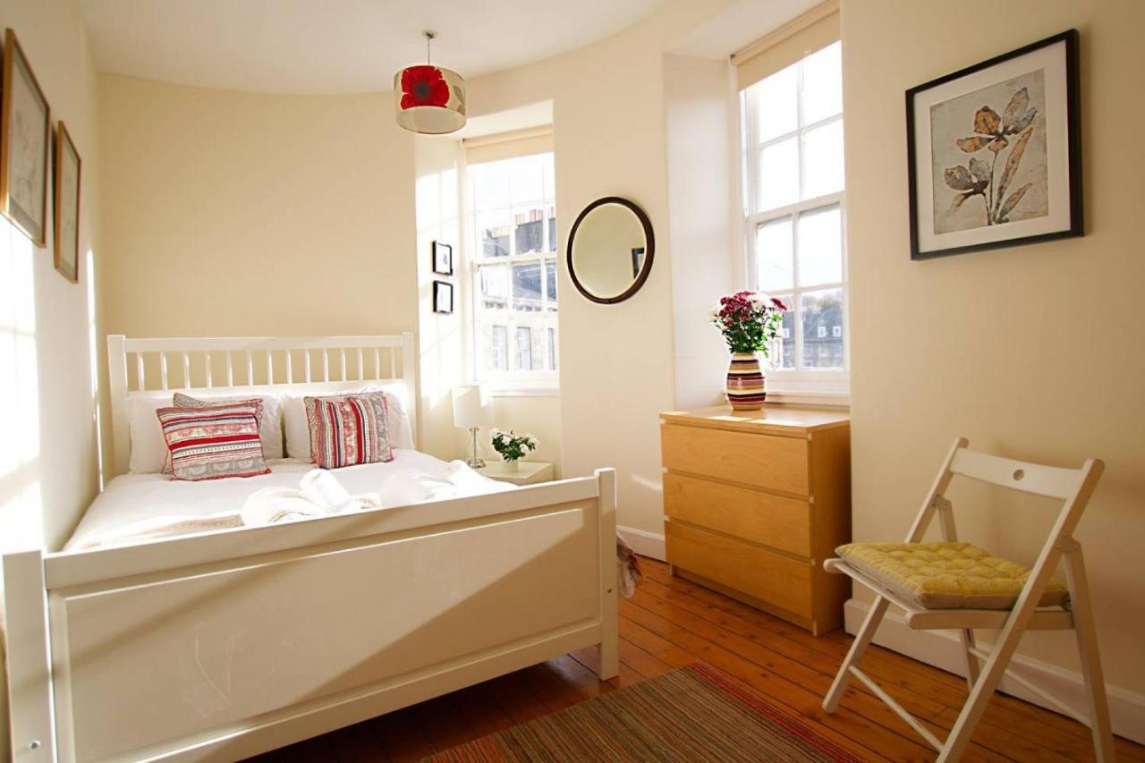Joivy Bright Flat With Workspace In New Town Appartamento *